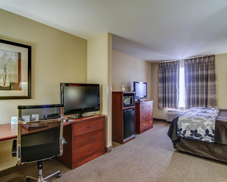 Sleep Inn & Suites Madison - Monona Buitenkant foto