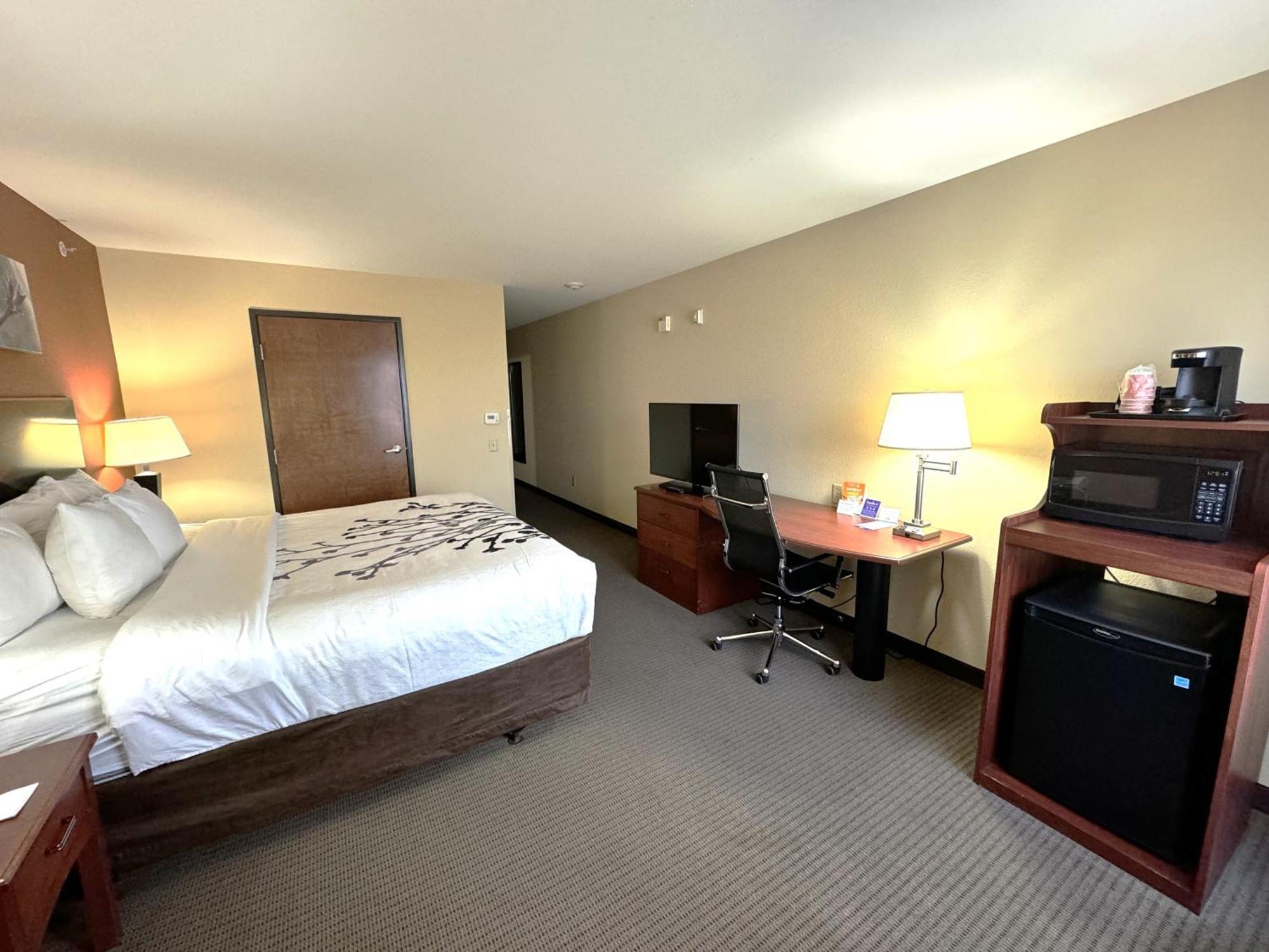 Sleep Inn & Suites Madison - Monona Buitenkant foto